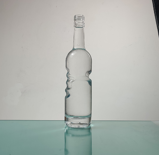 Personalize Custom Shaped Glass Bottles  with the Assistance of RSG