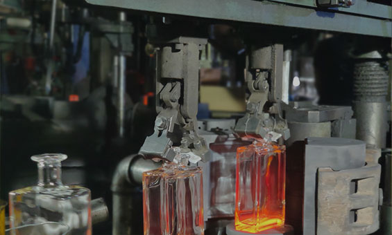 Are 700ml Glass Bottles More Expensive Than 750ml Bottles?