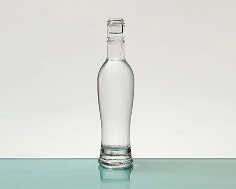 200ml Round Shape Screw Top Thick Base Extra White Flint Glass Rum Bottle